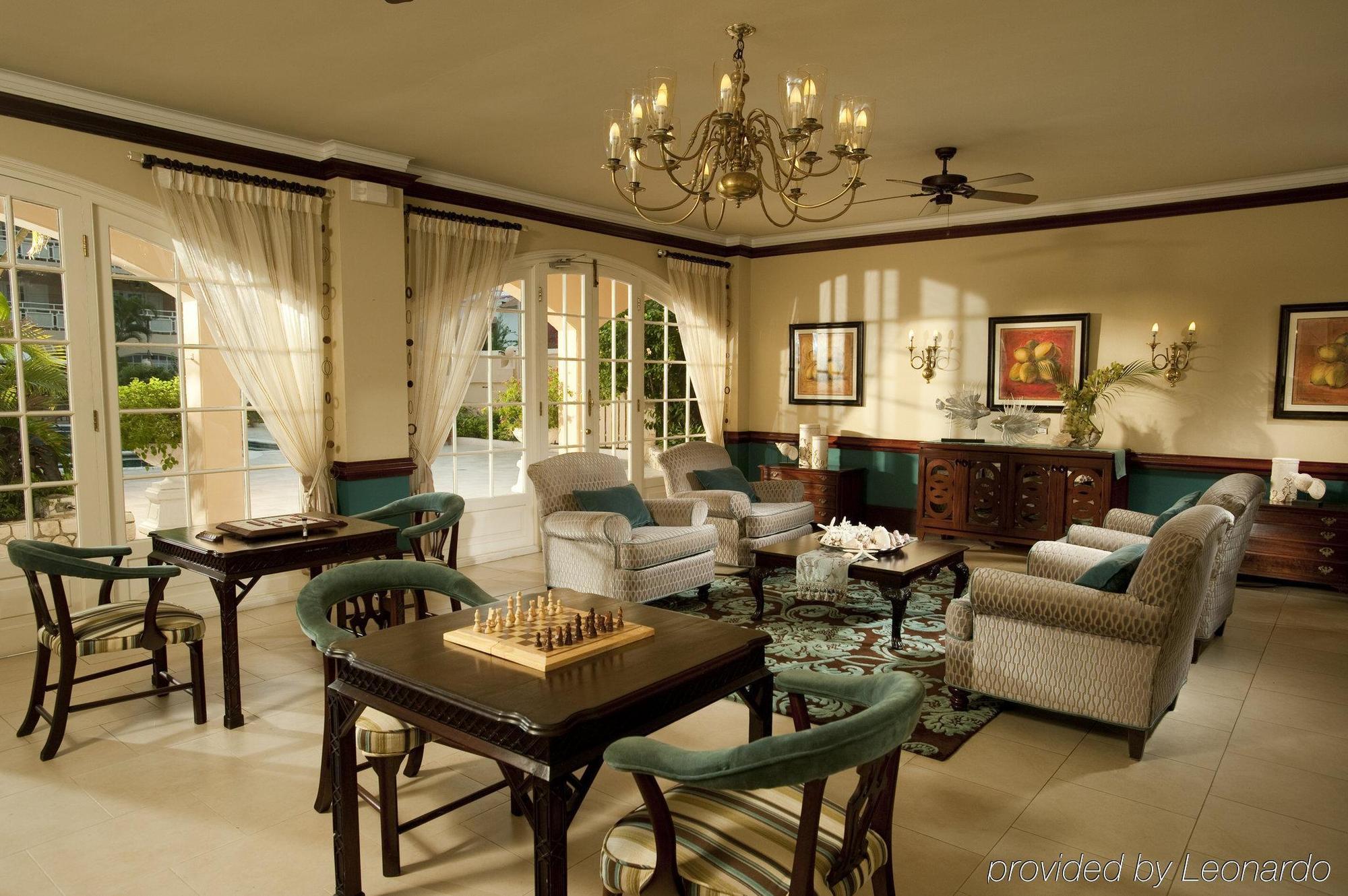 Sandals Inn All Inclusive - Couples Only (Adults Only) มอนเทโกเบย์ ภายนอก รูปภาพ